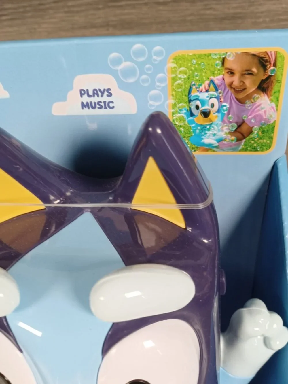 New In Box Bluey No Spill Musical Bubble Machine Plays Music Children's Toy
